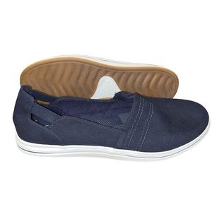 New Women’s Clarks Navy CloudStepper Slip Ons /size 11